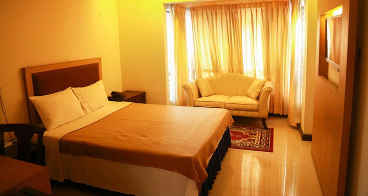 Hotel Tea Tree & Resort Dhaka Extérieur photo