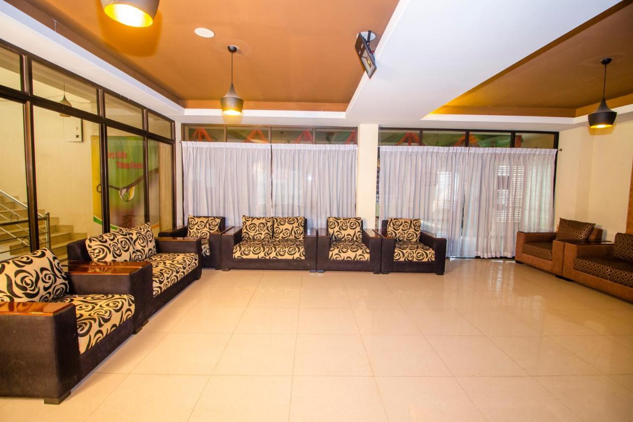Hotel Tea Tree & Resort Dhaka Extérieur photo