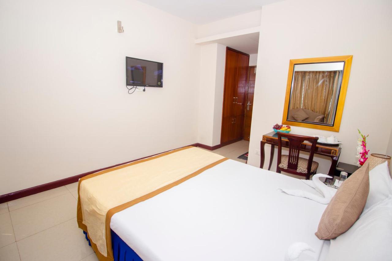 Hotel Tea Tree & Resort Dhaka Extérieur photo